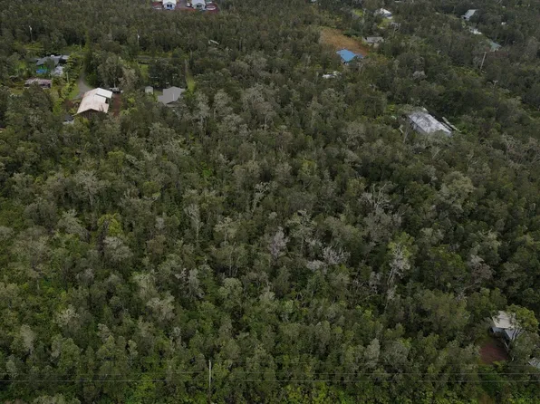 ANUHEA ST, Volcano, HI 96785