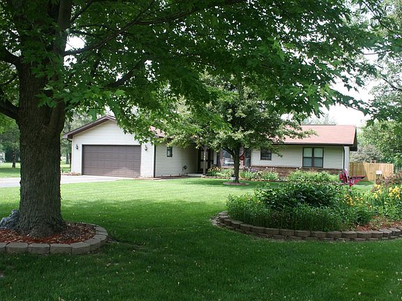 2nd image of 1794 N County Road 0