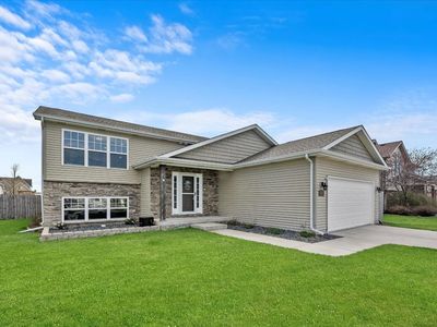 751 Longwood Dr, Lowell, IN, 46356