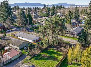 2612 West Street, Bellingham, WA 98225