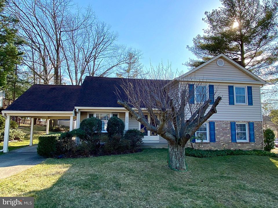 1st image of 8909 Lake Braddock Dr