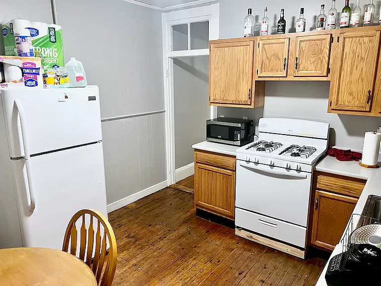 121 Hillside St #1 — Photo 11