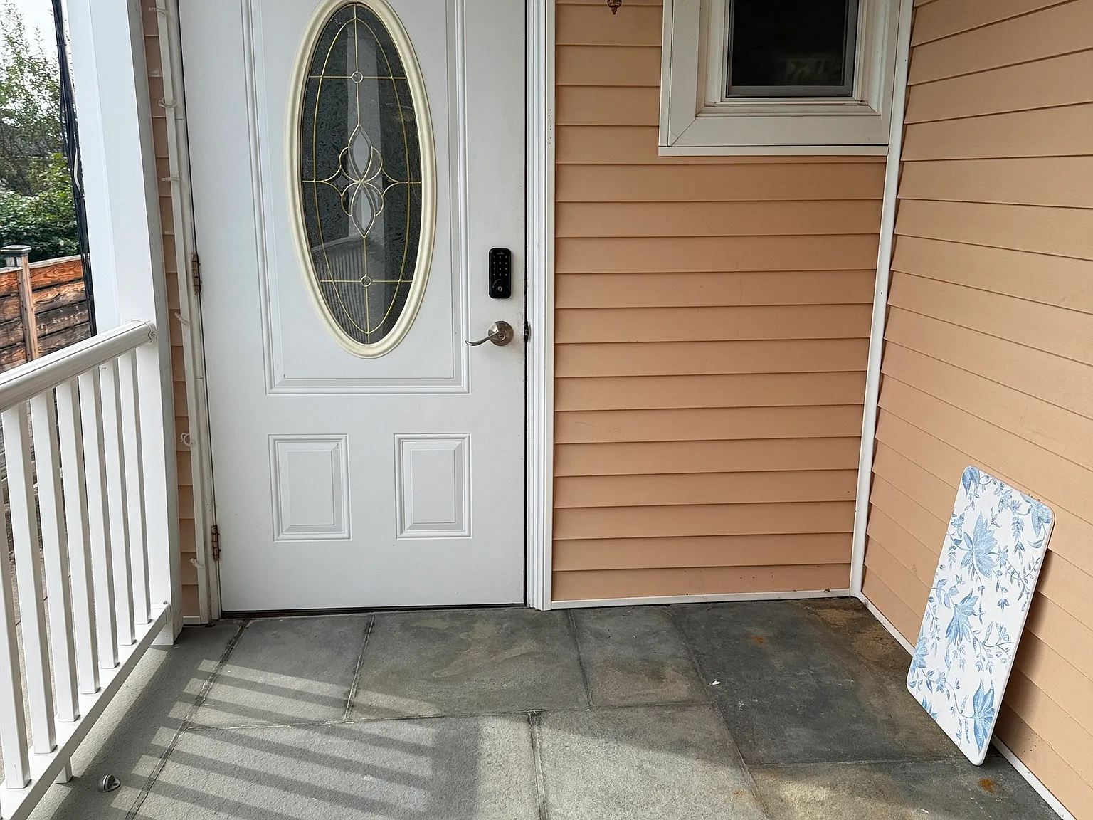 2 bed, 1.0 bath, 1360 sqft, $2,450 — Photo 2