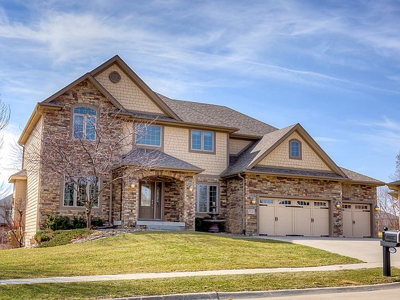 2nd image of 9524 Century Woods Cir