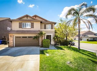 14985 Roundup Ln, Fontana, CA 92336