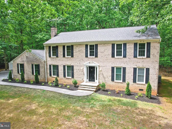 167 Walnut Ridge Dr, Stafford, VA 22556