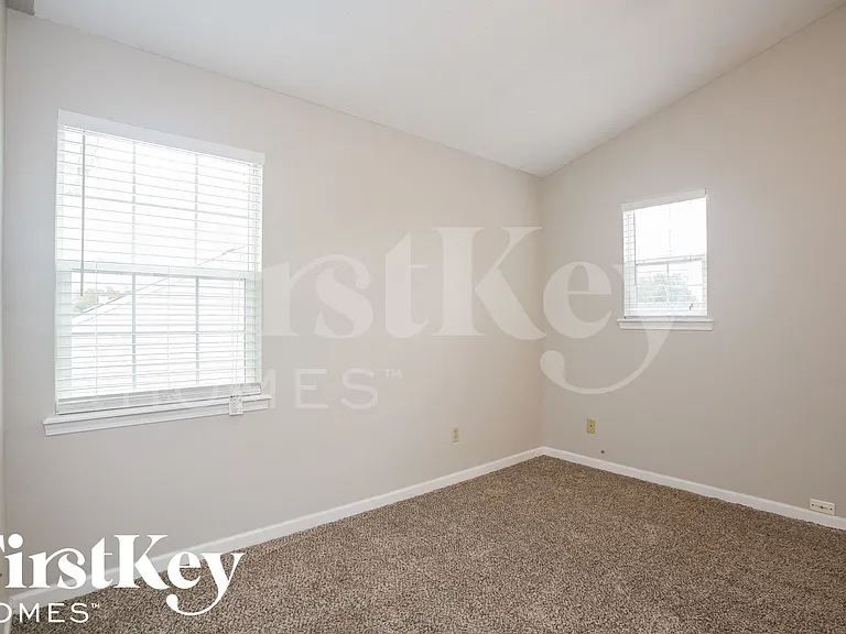 7152 Moon Ct — Photo 9