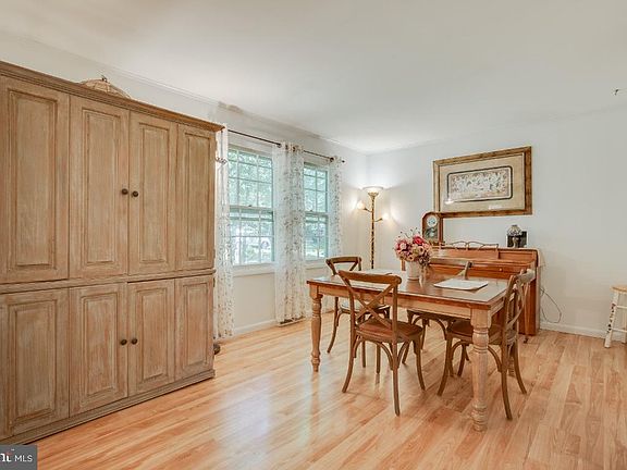3rd image of 7494 Ali Ln