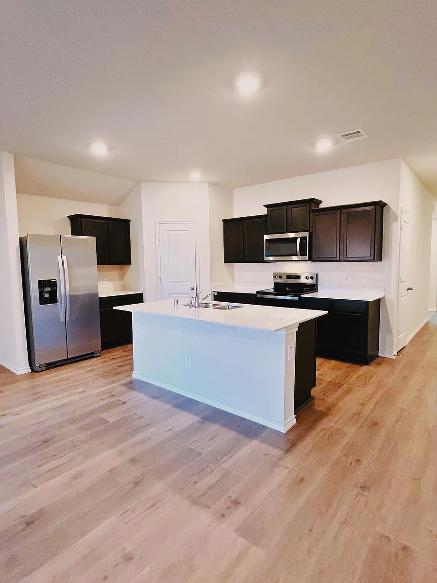 Building Photo - 13121 Rich Ln