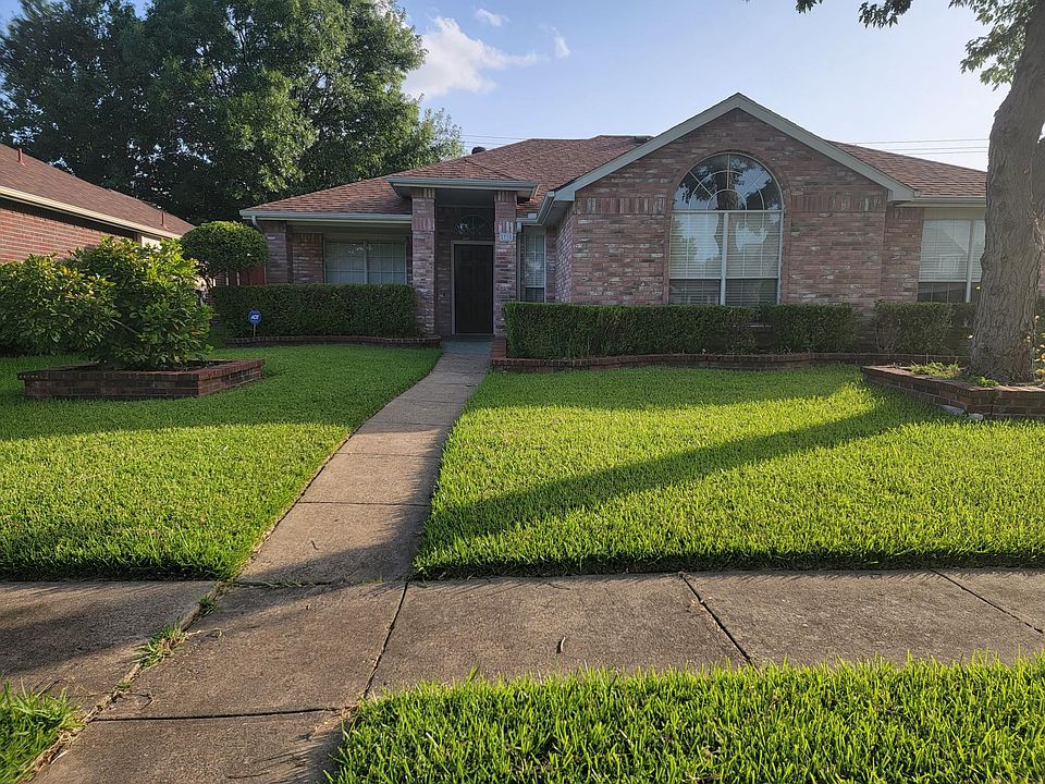 1st image of 2738 Dukeswood Dr
