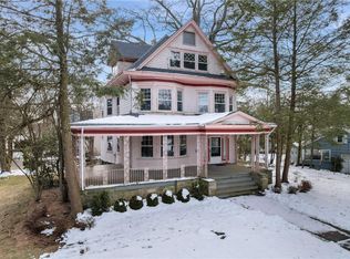 56 Drake Rd, Scarsdale, NY 10583