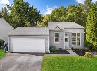 1620 Teri Ln, Algonquin, IL