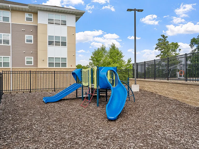 Eastwood Ridge — Photo 28