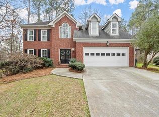 1820 Oak Wind Ln, Buford, GA 30519