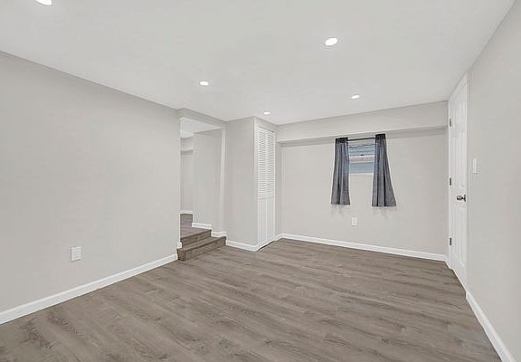 4th image of 349 Leland Ave #L1