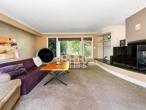 3rd image of 1545 W 49th Ave