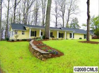 2806 Gaston Day School Rd, Gastonia, NC 28056
