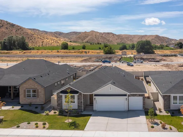 2731 Soulen Dr, Emmett, ID 83617