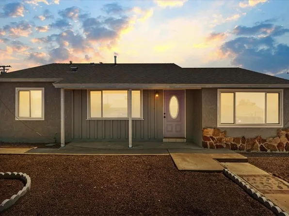 224 E Elizabeth St, Barstow, CA 92311