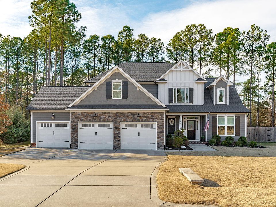 1st image of 2304 Kingston Wood Dr