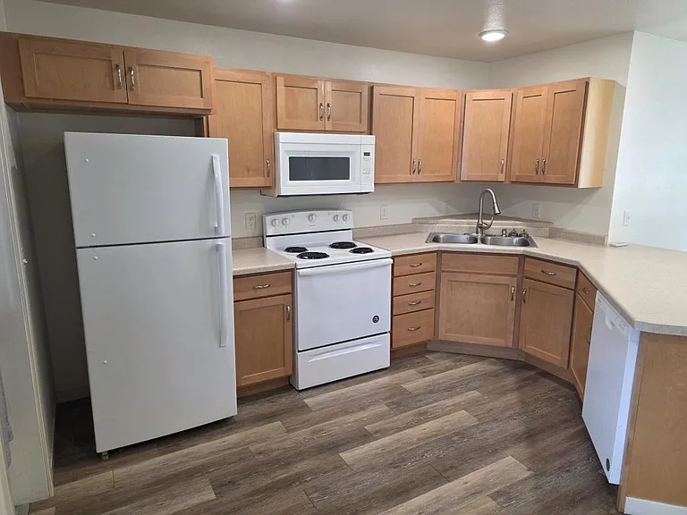1315 Butts Ave #1 — Photo 18