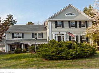30 Rogers Rd, Mystic, CT 06355