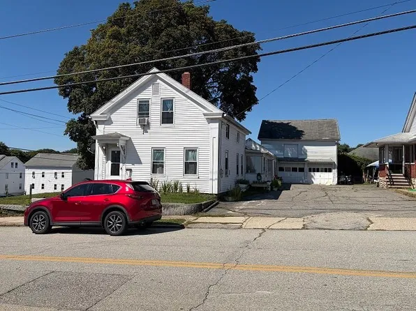 21 Oxford Ave, Dudley, MA 01571