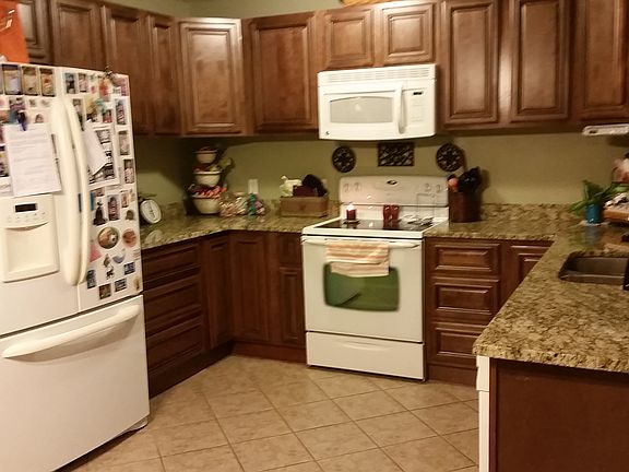 2nd image of 252 Old Chestnut Rd