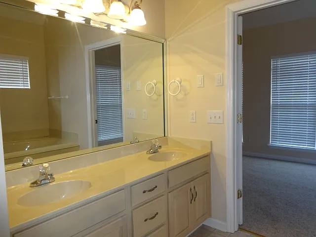 5552 Craftwood Dr — Photo 8