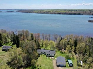 10422 E Bradshaw Ln, Sault Sainte Marie, MI 49783