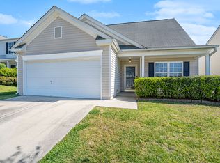 9926 Birch Knoll Ct, Charlotte, NC 28213