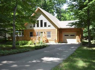 3940 Central Park Dr, Grawn, MI 49637