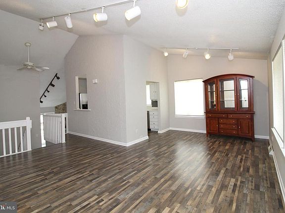 4th image of 3412 Pebble Beach Dr