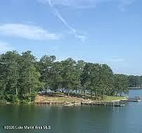 2nd image of 9 Tomahawk Dr #8