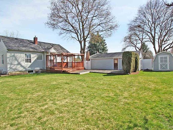 3rd image of 4321 N Maringo Dr