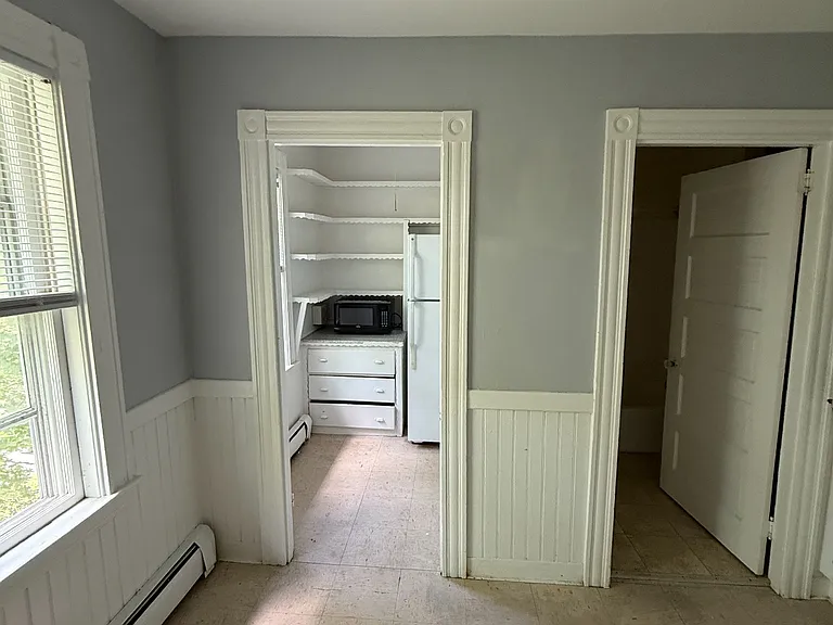 13 Forest Ave #2 — Photo 3