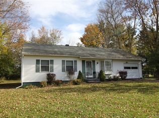 98 Eaton St, Hamilton, NY 13346