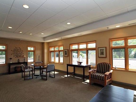 Homeowners party room