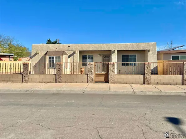584 E Dominguez Dr, San Luis, AZ 85349