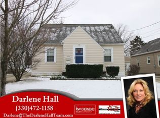 556 E Ford Ave, Barberton, OH 44203