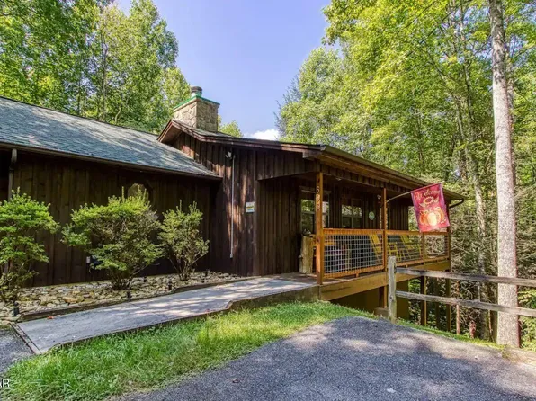 503 Eagle Trl, Gatlinburg, TN 37738