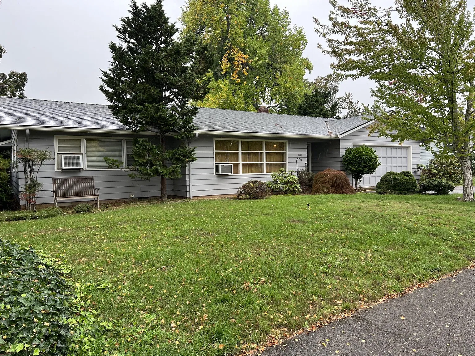 3 bed, 1635 sqft, $2,195 — Photo 2