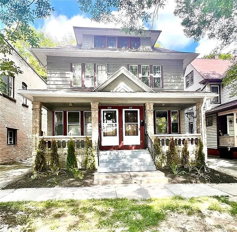 841 S. Goodman Street - 841 — Photo 2