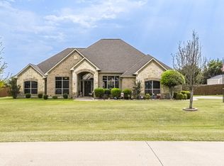 5830 Shiloh Forest Dr, Midlothian, TX 76065