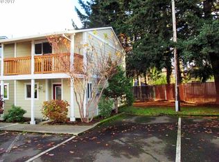 1706 Avalon Way #J45, Hood River, OR 97031