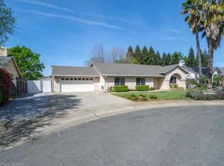 1360 Lavender Way, Redding, CA 96003