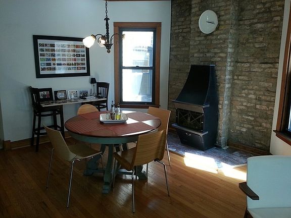 4th image of 3621 N Ashland Ave