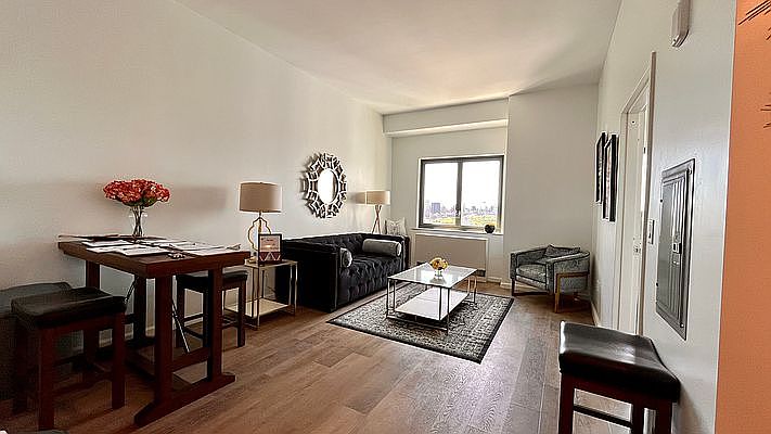 1st image of 230 W 126th St APT 14D