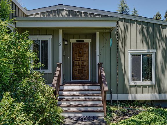 2nd image of 3 Oak Grove Way