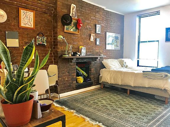5th image of 238 W 20th St APT 4A